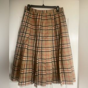 The Tartan Gift Shops Edinburgh Hand Pleated Skirt Size 12